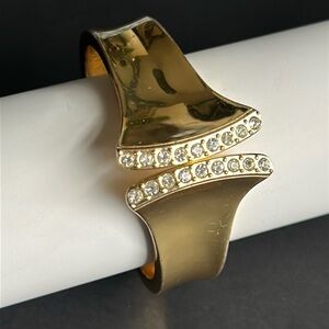 Women’s‎ vintage unique gold tone crystal bangle bracalet one size